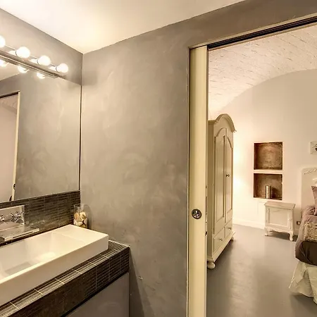 Vicolo Delle Grotte House * Rzym